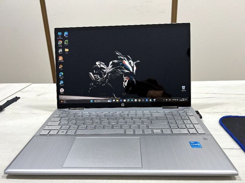 HP PAVILION ekran 15.6