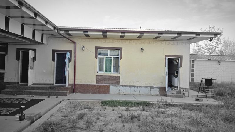 Уе сотилади пишган гишт Уе сотилади пишган гишт