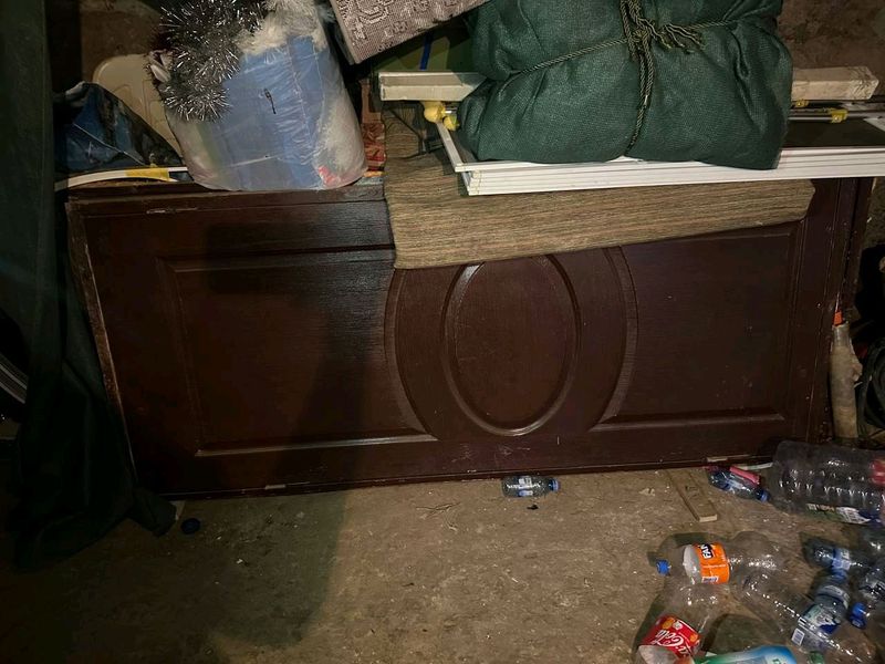 Karo'bkali eshik sotiladi Karo'bkali eshik sotiladi