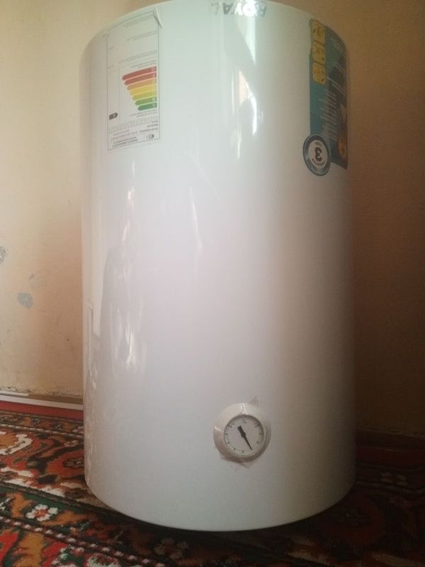 Ariston royal80 litr lik ishlatilgan Ariston royal80 litr lik ishlatilgan