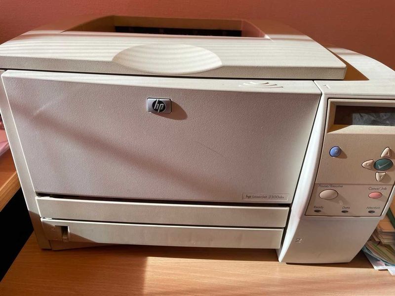 Принтер hp LaserJet 2300 dn Принтер hp LaserJet 2300 dn