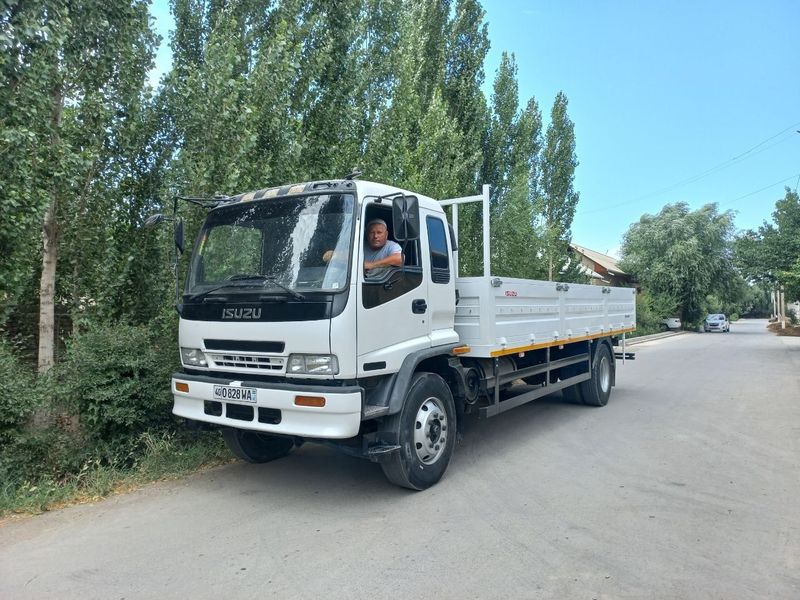 Исузу сотилади 10 тонналик холати зор 150 талик газ балон 4 та Япон Исузу сотилади 10 тонналик холати зор 150 талик газ балон 4 та Япон