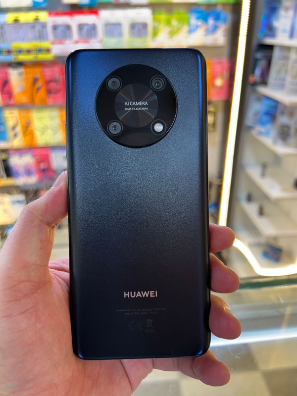 Huawei Nova Y90 Huawei Nova Y90