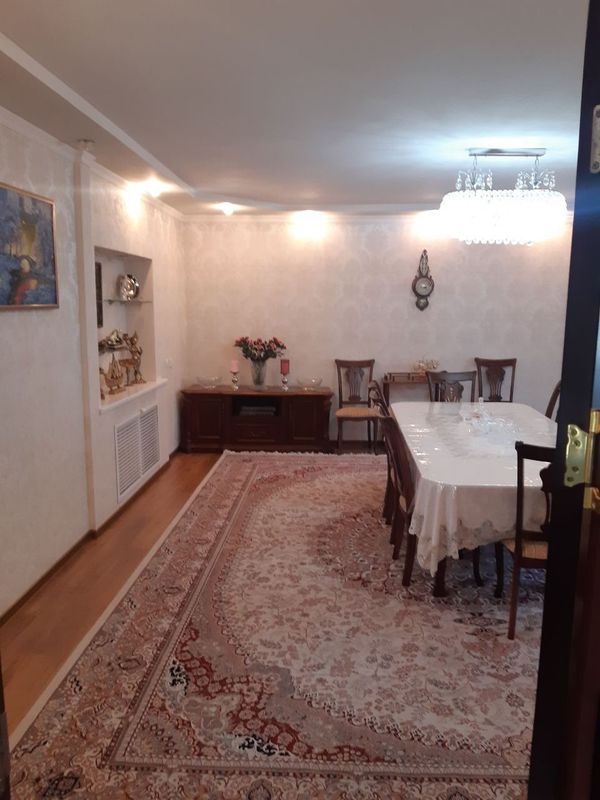 Продается коттедж Ц-5 рядом метро минор 3-сот Продается коттедж Ц-5 рядом метро минор 3-сот
