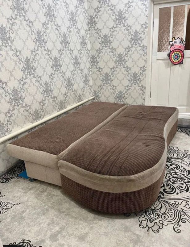 Продается диван ! Продается диван !