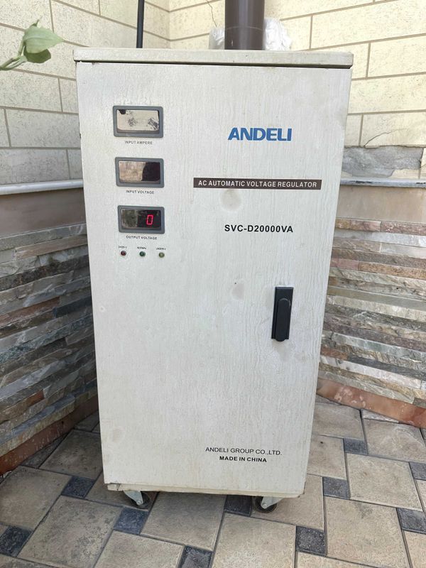 Стабилизатор напряжений ANDELI SVC-D20000VA