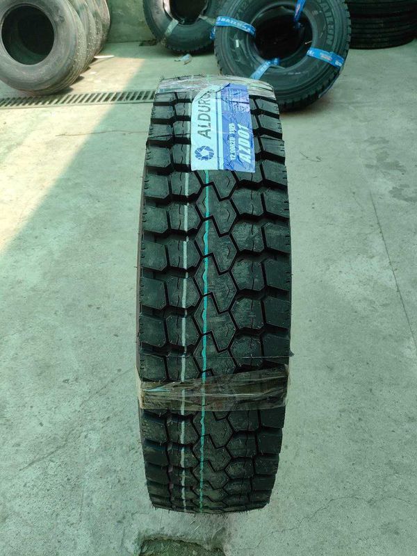 HOWO CHAKMANLARGA 12.00R20 razmer 24sloyli ALDURON balonlardan bor HOWO CHAKMANLARGA 12.00R20 razmer 24sloyli ALDURON balonlardan bor