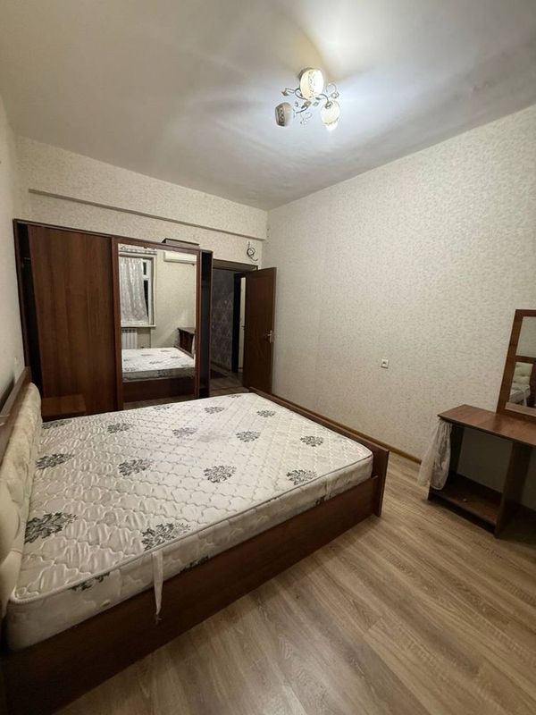 2 bekat yonida 2 hona 300$ ga kvartera topshrladi 2 bekat yonida 2 hona 300$ ga kvartera topshrladi