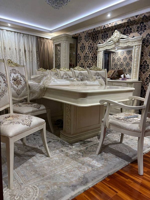 Wellwoodники, 12 кишилик стол стули сотилади факат Wellwoodники, 12 кишилик стол стули сотилади факат