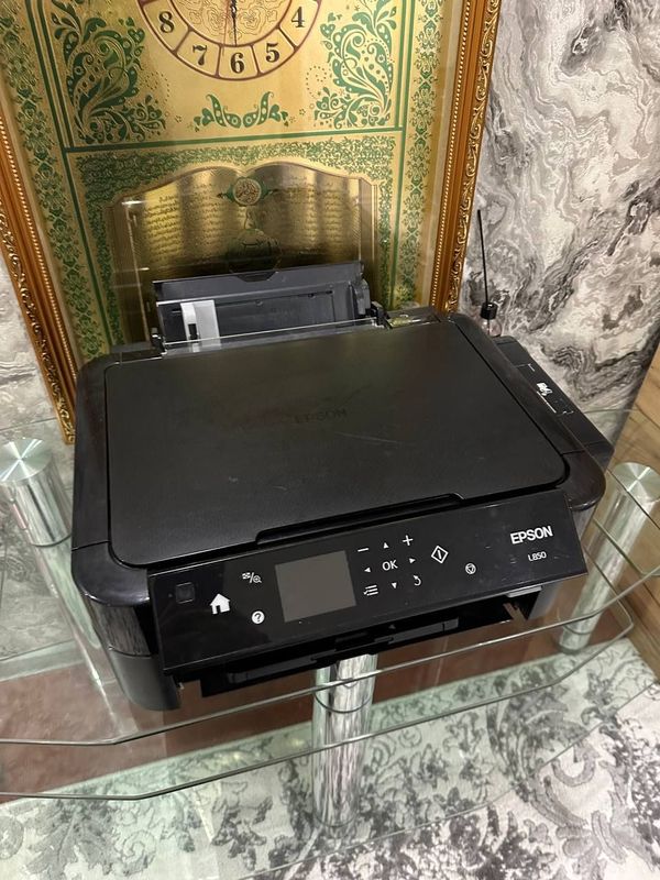 Printer L 850 sotiladi Printer L 850 sotiladi