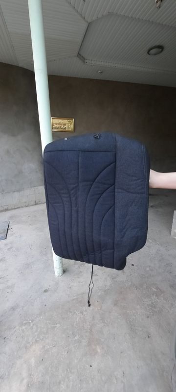 Автомобильный чехол для кооблт Автомобильный чехол для кооблт