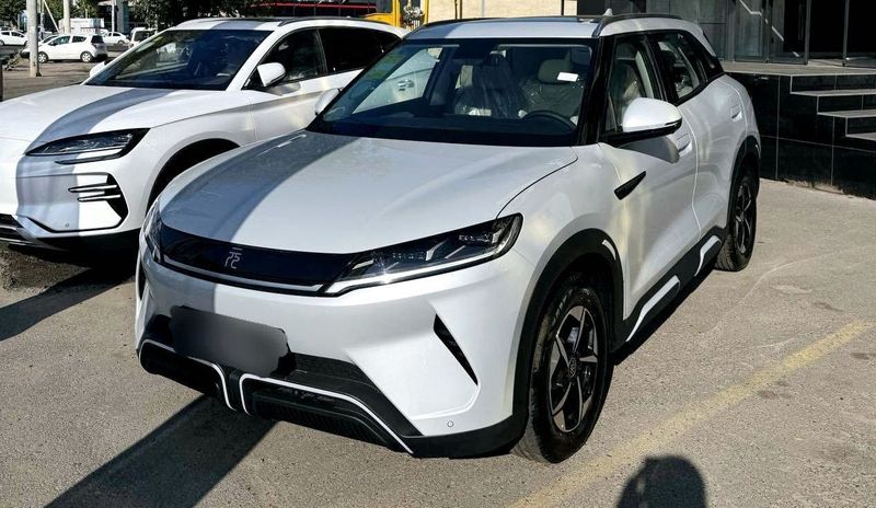 BYD Yuan Up Smart Drive Электрокроссовер 2024 В наличии оптом розница BYD Yuan Up Smart Drive Электрокроссовер 2024 В наличии оптом розница