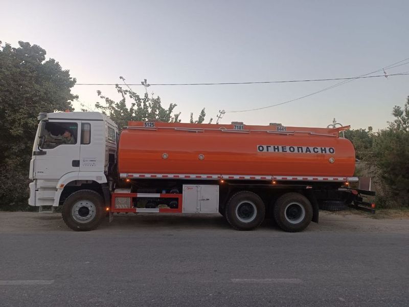Shacman Benzavoz sotiladi deyarli yangi Shacman Benzavoz sotiladi deyarli yangi