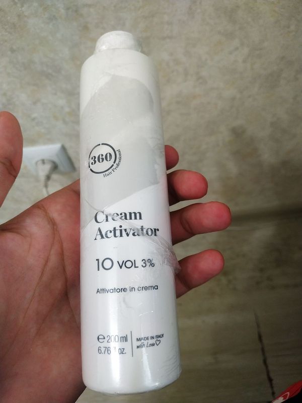 Cream activator 10 vol Cream activator 10 vol