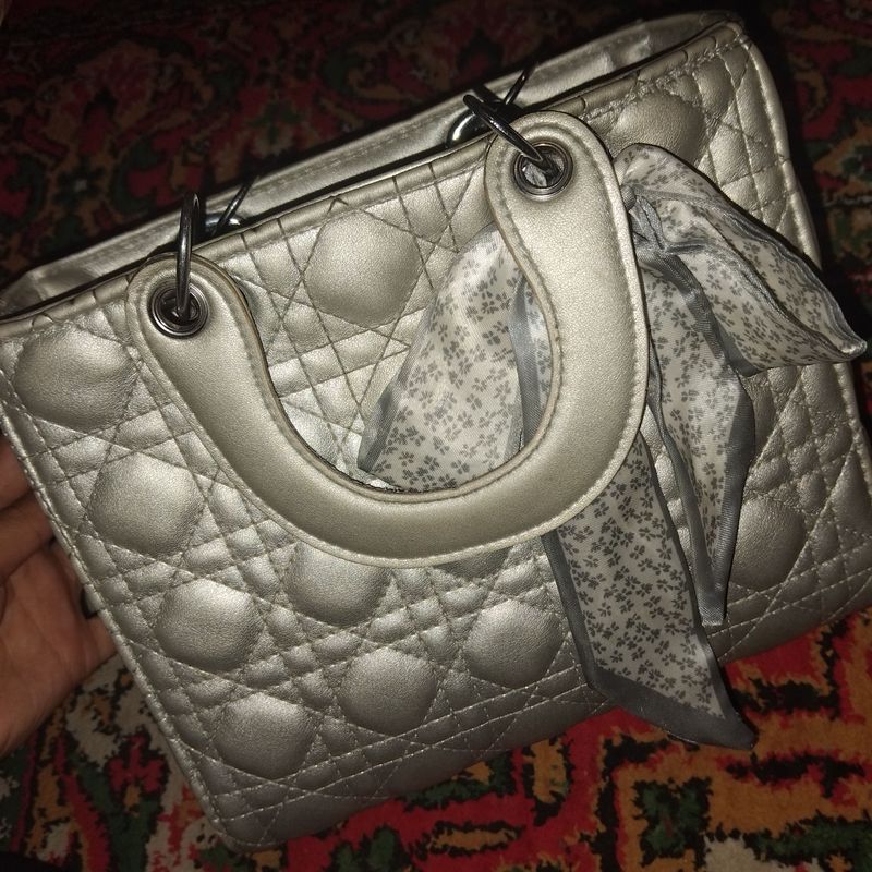 Dior sumka yangidek