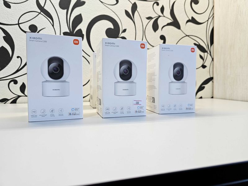 ПРОДАМ Wifi камера Видеонаблюдения / Xiaomi Mi Smart Camera C200.