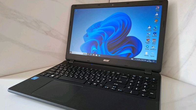 Acer aspire i3