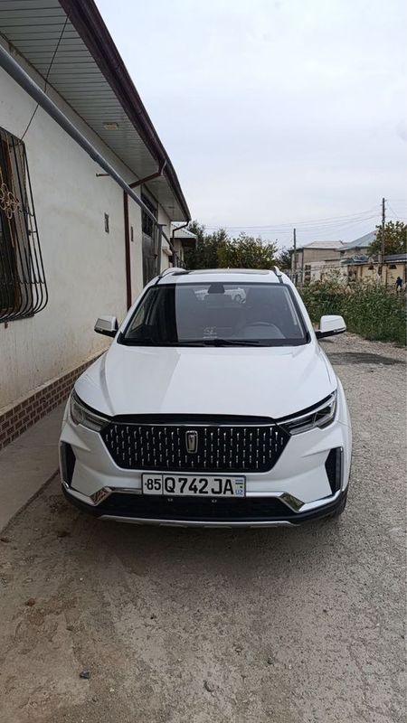 Bestune T33 белый Bestune T33 белый