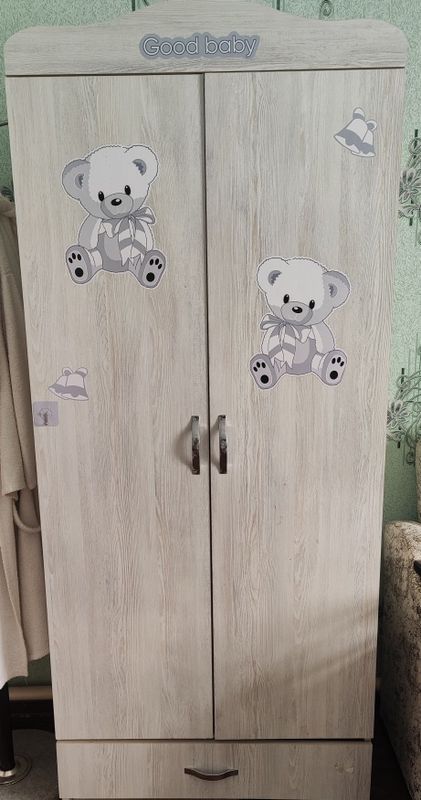 Detskiy shkaf sotiladi Detskiy shkaf sotiladi