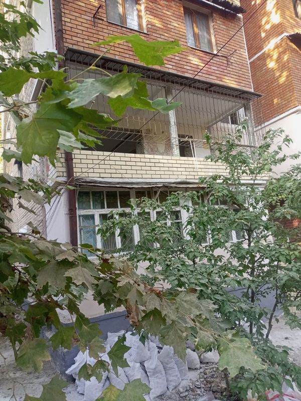 Gʻisht kirpich teramiz harqanday turini professional darajada balkonga