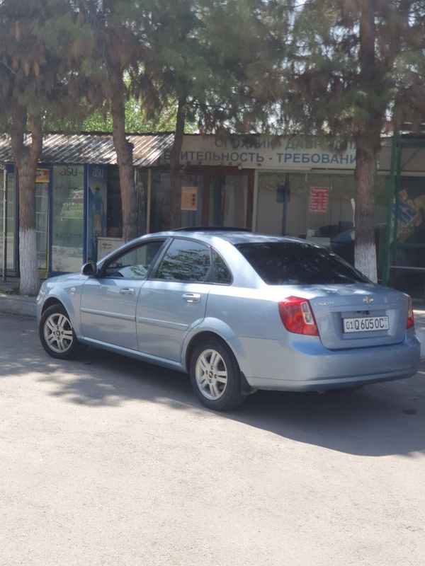 Продается Lacetti 1.6