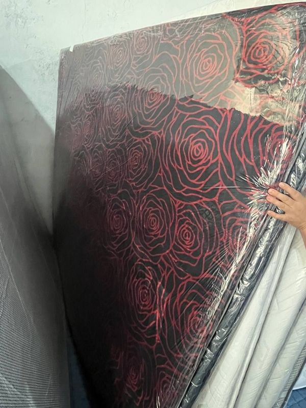 Matras korpacha xoxlagan razmerda Matras korpacha xoxlagan razmerda