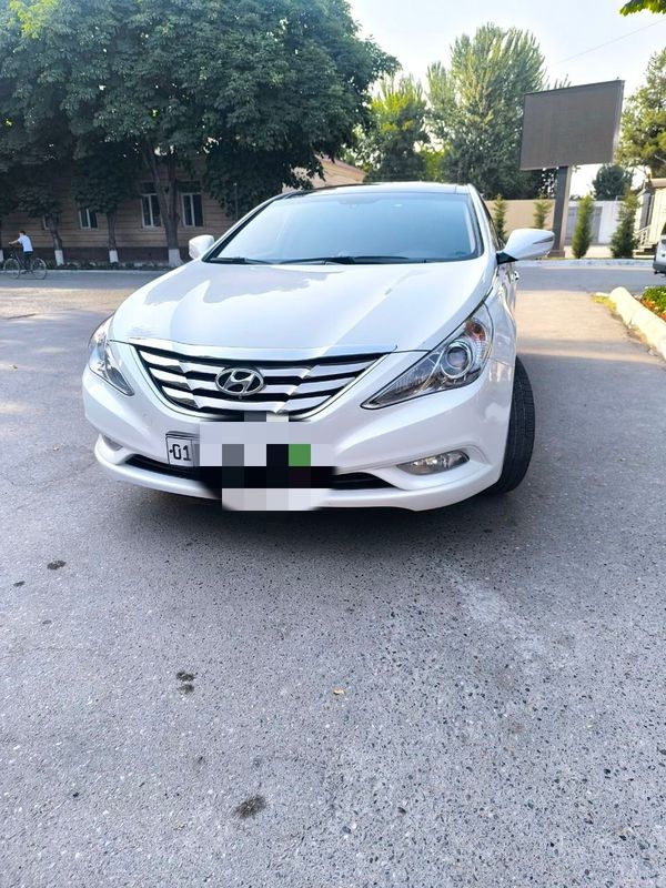 Hyundai Sonata нахдга сотилади Hyundai Sonata нахдга сотилади