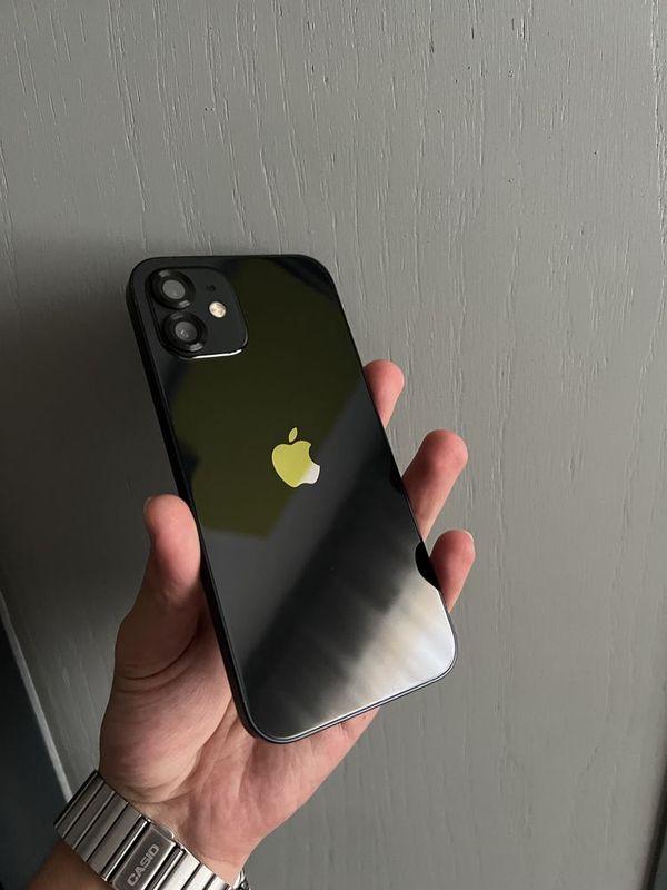 Iphone 12 holati yengide 88%yomkst 64/gb Iphone 12 holati yengide 88%yomkst 64/gb