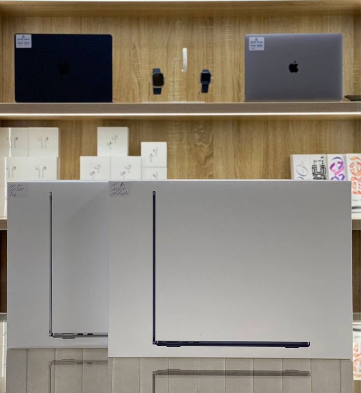 Macbook air m3 13 inch 16/256 NASIYA!! Macbook air m3 13 inch 16/256 NASIYA!!