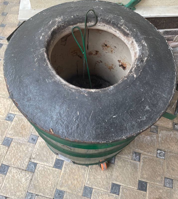 Tandir Sotiladi 100 ta somsa ketadi Tandir Sotiladi 100 ta somsa ketadi