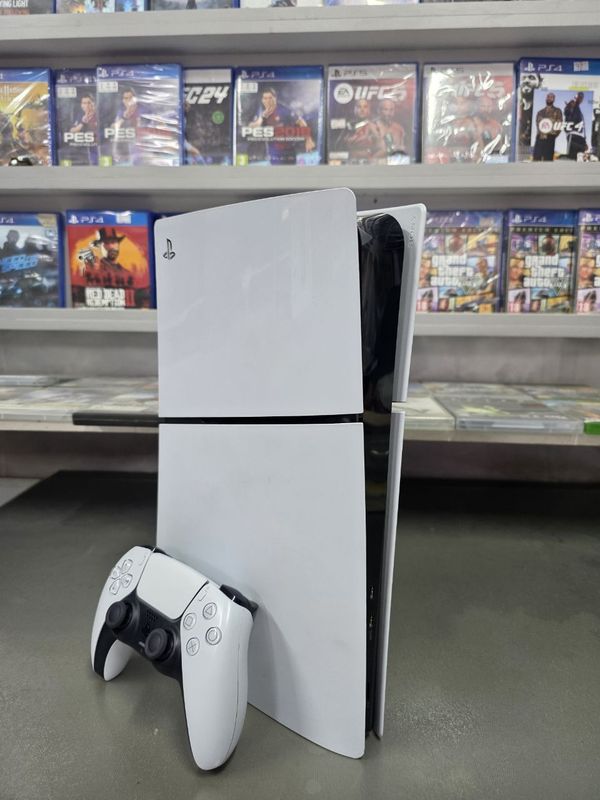 Продается игровой консол Sony Playstation 5 slim