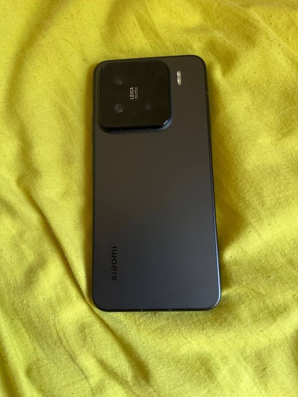Xiaomi 15 global ideal 12+12/512+16gb Xiaomi 15 global ideal 12+12/512+16gb