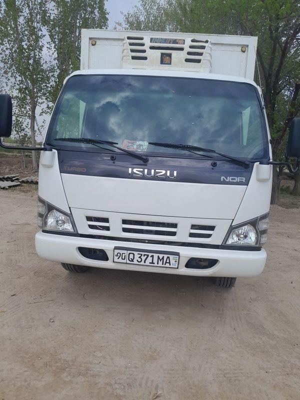 Kamaz Isuzu .5 tonna. 2012 yil