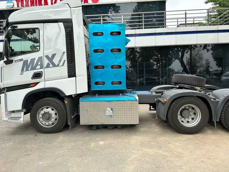 HOWO MAX 6x4 Падушка