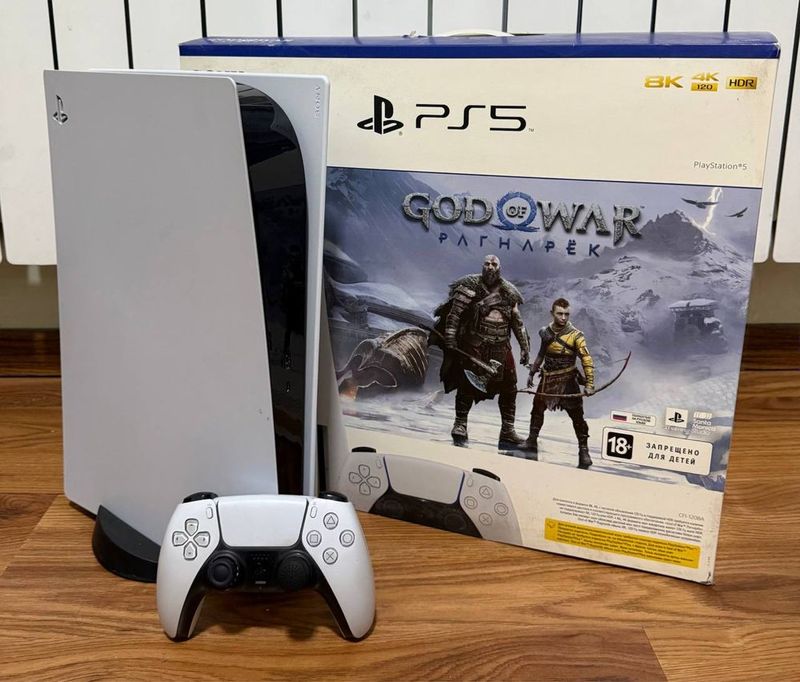 Продается PlayStation 5 с играми
