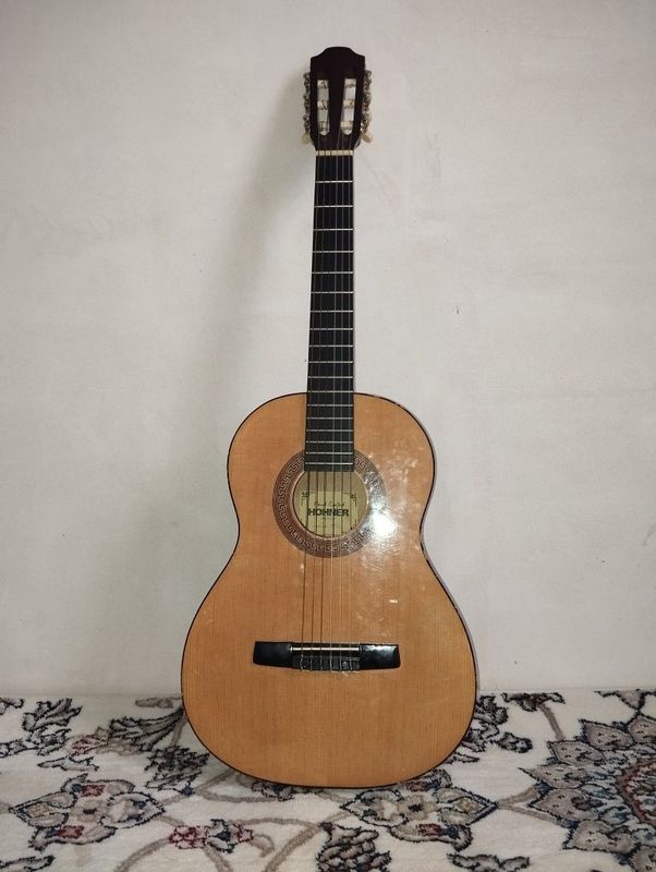 Gitara Hohner ideal holatda Gitara Hohner ideal holatda