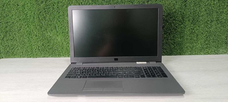 Ноутбук HP 250 G6 / Core i3-7020U / 4ГБ / 120ГБ / 15.6'' FHD IPS Ноутбук HP 250 G6 / Core i3-7020U / 4ГБ / 120ГБ / 15.6'' FHD IPS