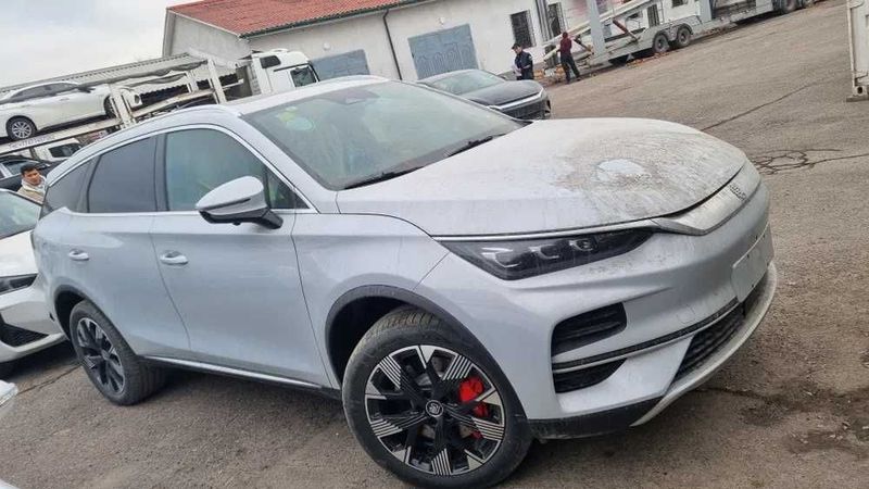 Byd Tang 730Km 2025 Boshlangich 30% bilan Nasiya Savdo