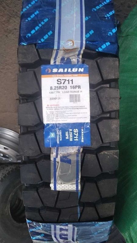 Автошина 8.25R20 SAILUN S711 Автошина 8.25R20 SAILUN S711