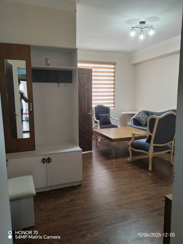 Rent house! 2 rooms. 2 xonalik kvartira, yangihayot Sergili 3 metro be Rent house! 2 rooms. 2 xonalik kvartira, yangihayot Sergili 3 metro be