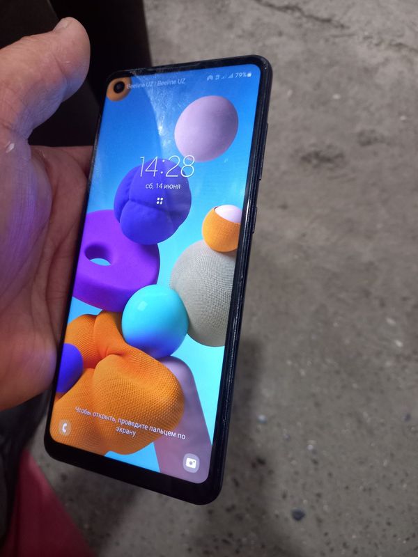 A21s samsung ideal holati tiniq 32GB hotirasi 2 sim karta imey bo'gan A21s samsung ideal holati tiniq 32GB hotirasi 2 sim karta imey bo'gan