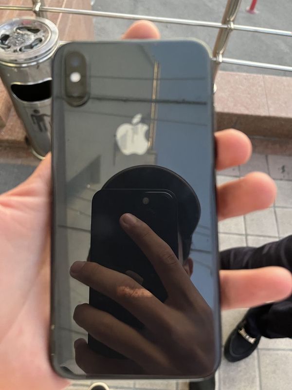 Iphone x LL/A 64 Gb Iphone x LL/A 64 Gb