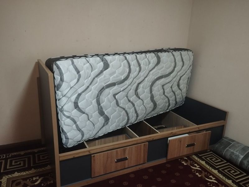 Karavat 1 kishilk