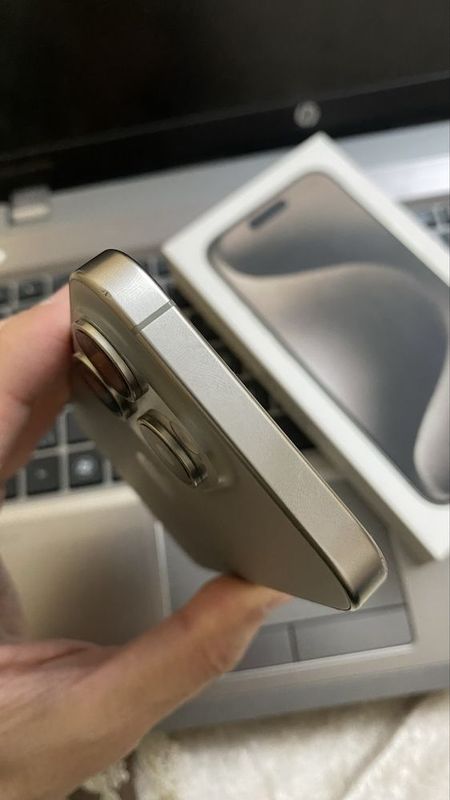 Apple iphone 15 pro Apple iphone 15 pro