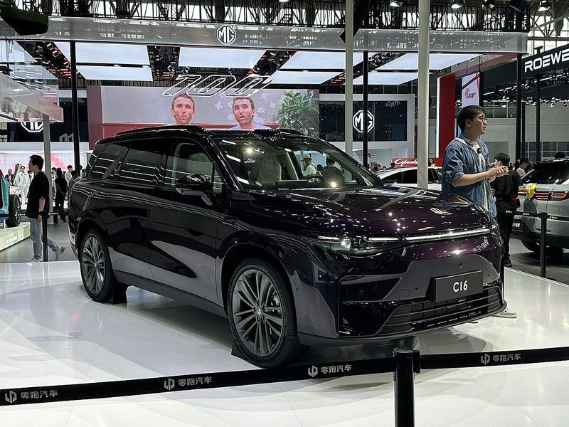Leap motor c16 yangi versiya restyling Leap motor c16 yangi versiya restyling