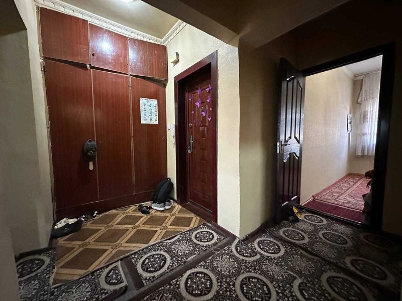 3-комнатная квартира, 72 м², панельный дом, метро Туркестан 3-комнатная квартира, 72 м², панельный дом, метро Туркестан