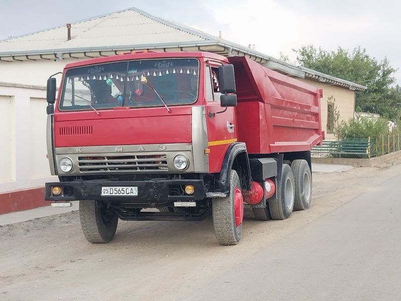 KAMAZ sotiladi 1982 KAMAZ sotiladi 1982