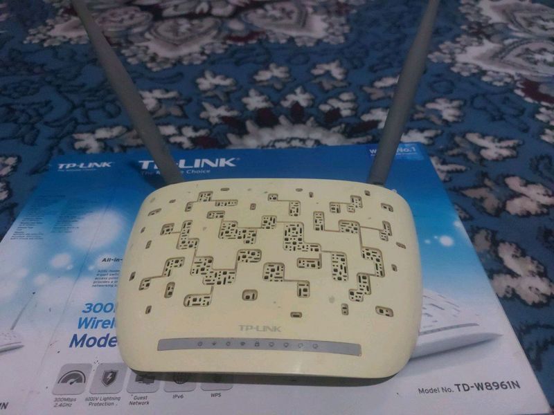 TP Link modem router