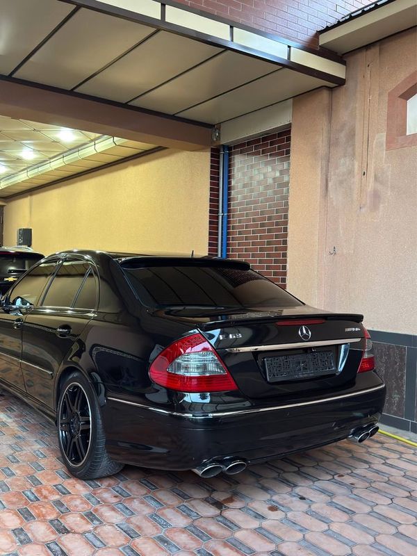 Mercedes-benz w211 6.3 obvesda