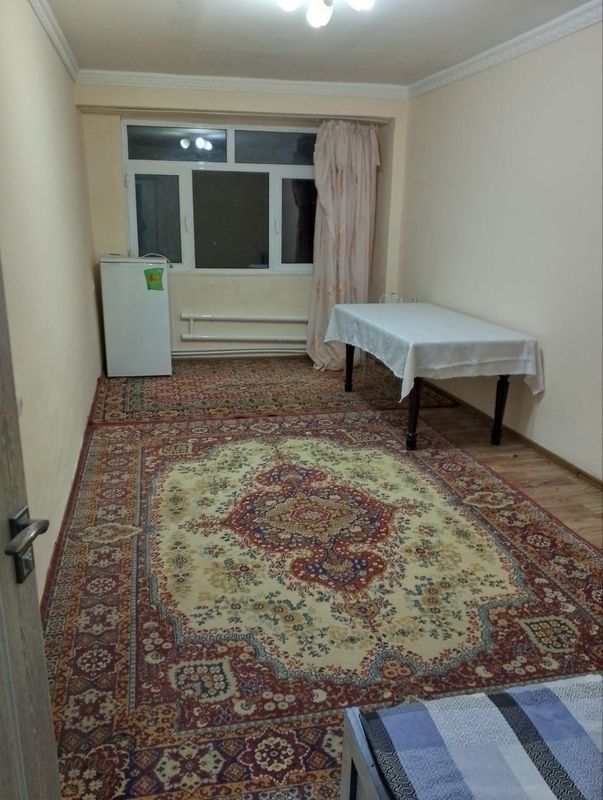 Аренда Чил. р-н. 20кв. 1/6/9 250$ галарейка. Аренда Чил. р-н. 20кв. 1/6/9 250$ галарейка.